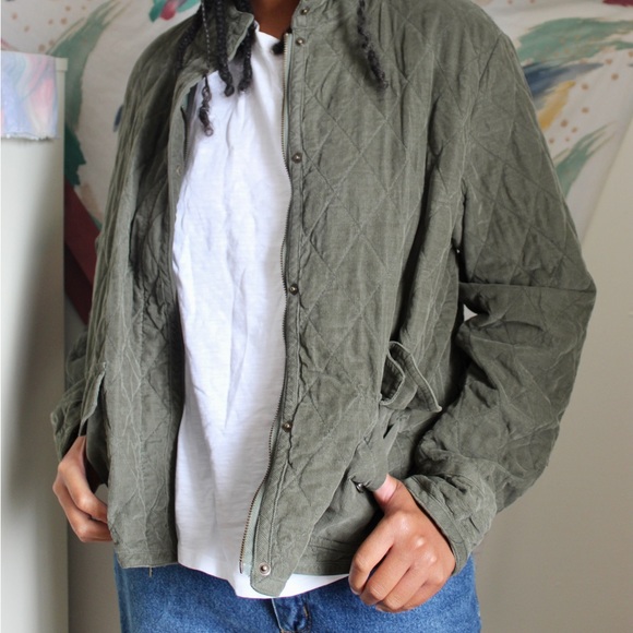 Eddie Bauer Quilted Jacket - Picture 3 of 7